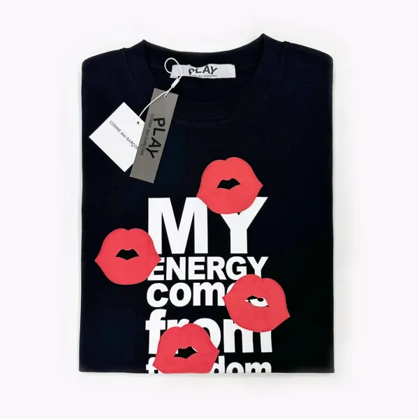 CDGP 【COMME DES GARCONS PLAY 公式旗艦店】コム デ ギャルソン プレイ Tシャツご好評に付き再入荷! CDGP 【COMME DES GARCONS PLAY 公式旗艦店】コム デ ギャルソン プレイ Tシャツご好評に付き再入荷!