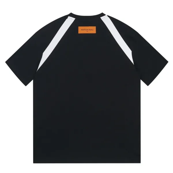 LV【LOUIS VUITTON 公式旗艦店】ルイヴィトン Tシャツ ご好評に付き再入荷!250211 LV【LOUIS VUITTON 公式旗艦店】ルイヴィトン Tシャツ ご好評に付き再入荷!250211