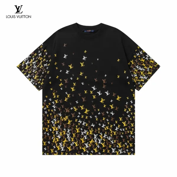 LV【LOUIS VUITTON 公式旗艦店】ルイヴィトン Tシャツ ご好評に付き再入荷!250211 LV【LOUIS VUITTON 公式旗艦店】ルイヴィトン Tシャツ ご好評に付き再入荷!250211
