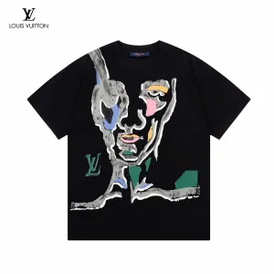 LV【LOUIS VUITTON 公式旗艦店】ルイヴィトン Tシャツ ご好評に付き再入荷!250211 LV【LOUIS VUITTON 公式旗艦店】ルイヴィトン Tシャツ ご好評に付き再入荷!250211