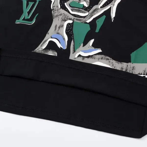 LV【LOUIS VUITTON  公式旗艦店】ルイヴィトン   Tシャツ ご好評に付き再入荷！250211