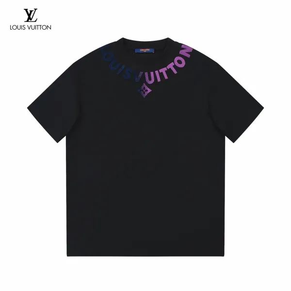 LV【LOUIS VUITTON 公式旗艦店】ルイヴィトン Tシャツ ご好評に付き再入荷!250211 LV【LOUIS VUITTON 公式旗艦店】ルイヴィトン Tシャツ ご好評に付き再入荷!250211