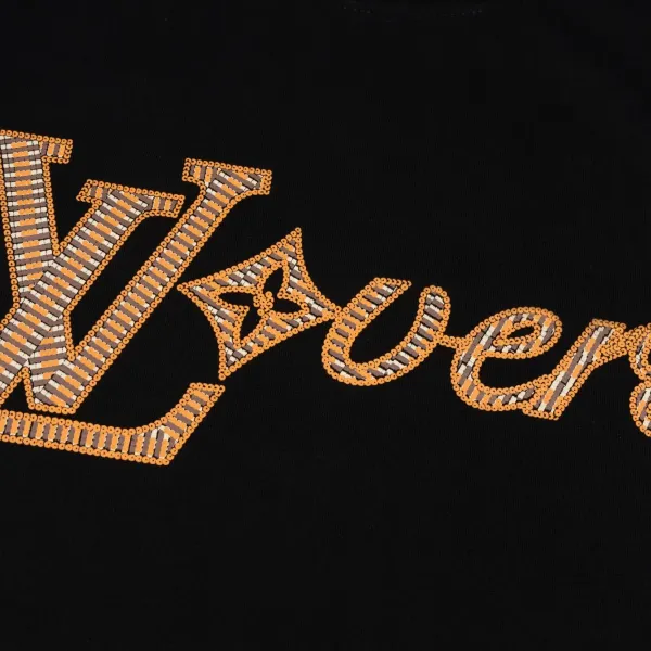 LV【LOUIS VUITTON 公式旗艦店】ルイヴィトン Tシャツ ご好評に付き再入荷!250211 LV【LOUIS VUITTON 公式旗艦店】ルイヴィトン Tシャツ ご好評に付き再入荷!250211