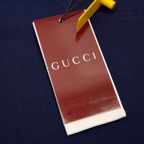 【GUCCI 公式旗艦店】クッチ Tシャツ ご好評に付き再入荷! 250214 【GUCCI 公式旗艦店】クッチ Tシャツ ご好評に付き再入荷! 250214