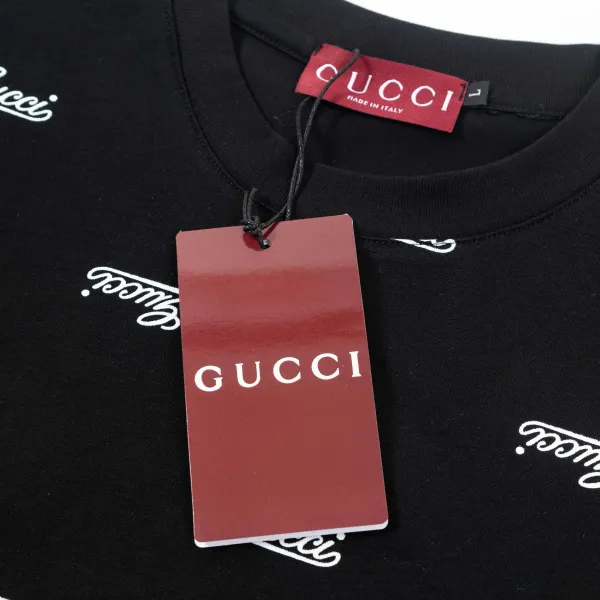 【GUCCI 公式旗艦店】クッチ   Tシャツ ご好評に付き再入荷！ 250214