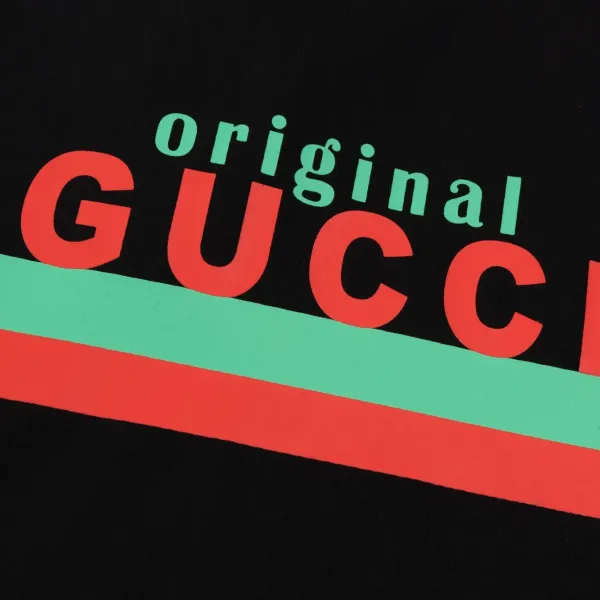 【GUCCI 公式旗艦店】クッチ Tシャツ ご好評に付き再入荷! 250214 【GUCCI 公式旗艦店】クッチ Tシャツ ご好評に付き再入荷! 250214