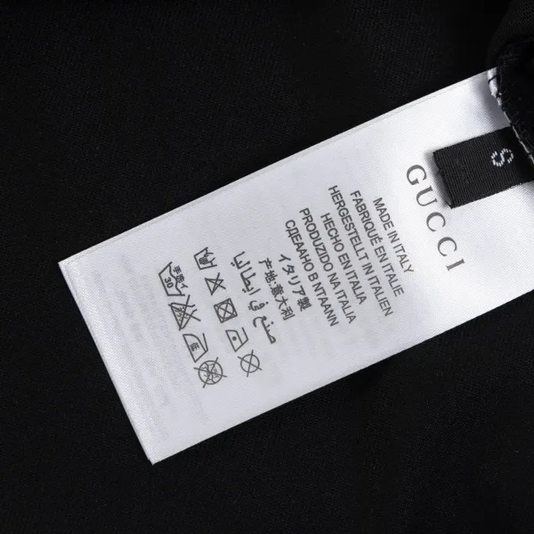 【GUCCI 公式旗艦店】クッチ Tシャツ ご好評に付き再入荷! 250214 【GUCCI 公式旗艦店】クッチ Tシャツ ご好評に付き再入荷! 250214