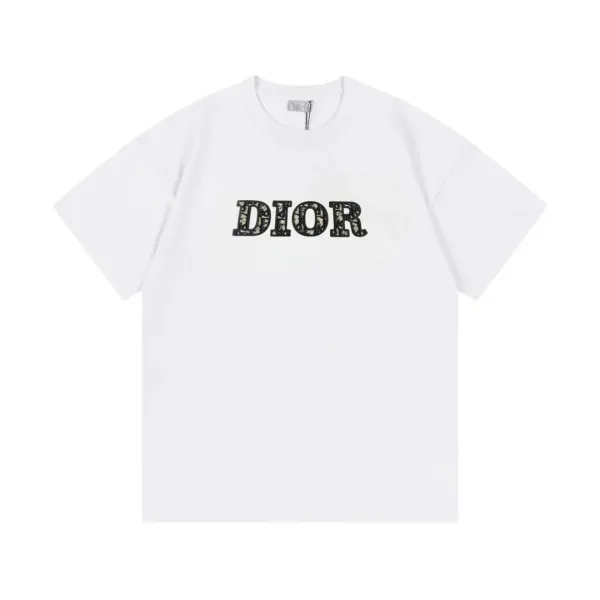 【DIOR 公式旗艦店】ディオール Tシャツ ご好評に付き再入荷 250210 【DIOR 公式旗艦店】ディオール Tシャツ ご好評に付き再入荷 250210
