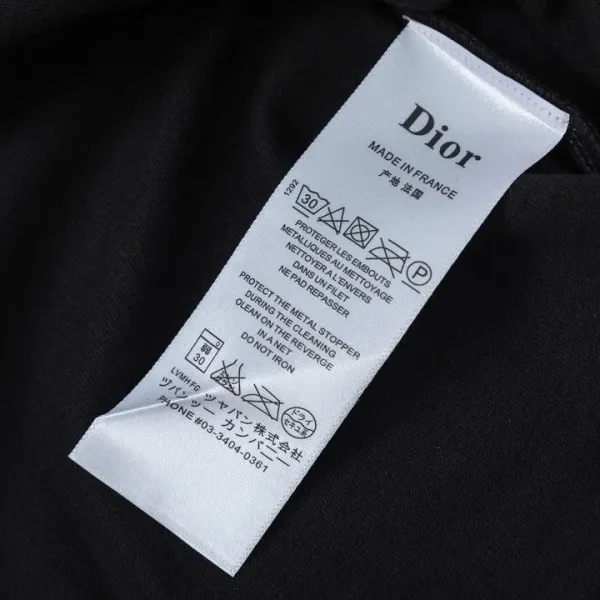 【DIOR 公式旗艦店】ディオール Tシャツ ご好評に付き再入荷 250210 【DIOR 公式旗艦店】ディオール Tシャツ ご好評に付き再入荷 250210