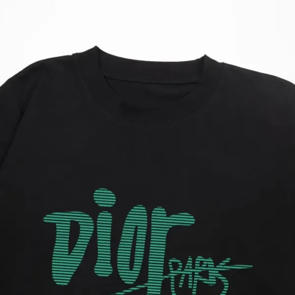 【DIOR 公式旗艦店】ディオール Tシャツ ご好評に付き再入荷 250210 【DIOR 公式旗艦店】ディオール Tシャツ ご好評に付き再入荷 250210
