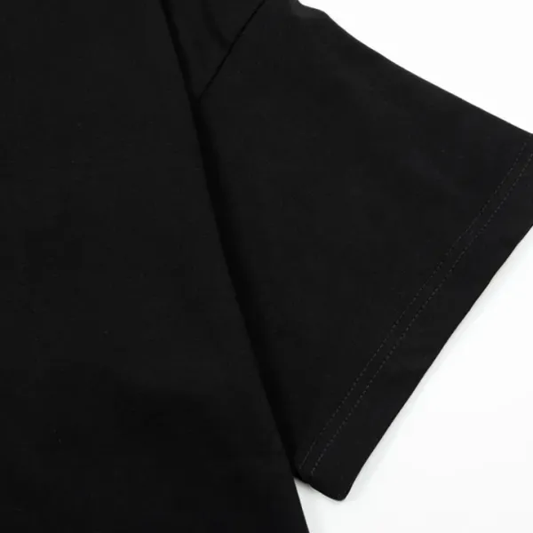 【DIOR 公式旗艦店】ディオール Tシャツ ご好評に付き再入荷 250210 【DIOR 公式旗艦店】ディオール Tシャツ ご好評に付き再入荷 250210