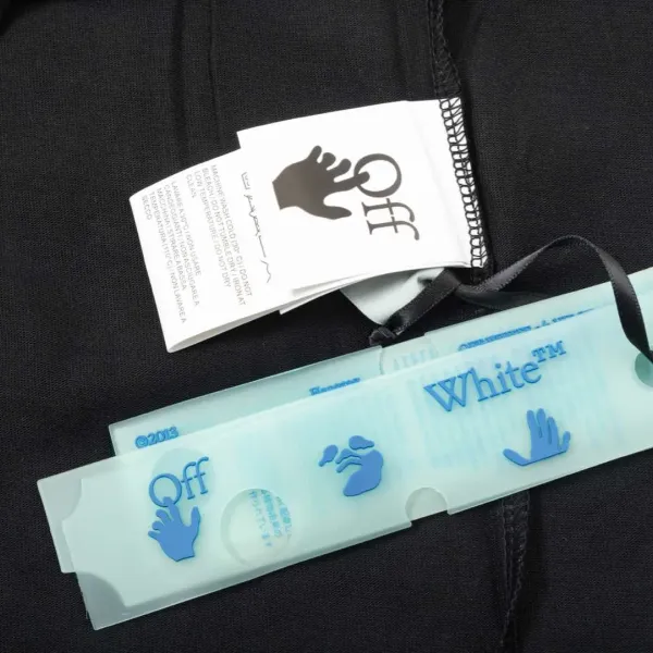 【OFF-WHITE 公式旗艦店】オフホワイト Tシャツ ご好評に付き再入荷!250215 【OFF-WHITE 公式旗艦店】オフホワイト Tシャツ ご好評に付き再入荷!250215