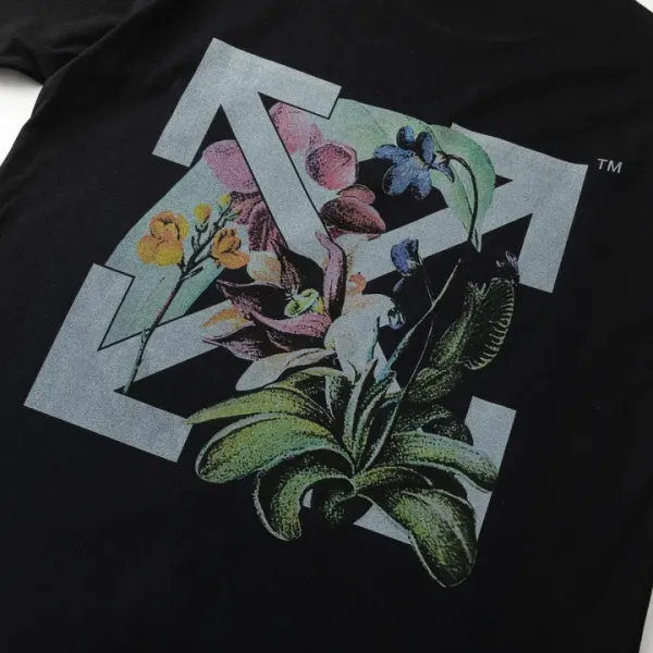 【OFF-WHITE 公式旗艦店】オフホワイト Tシャツ ご好評に付き再入荷!250215 【OFF-WHITE 公式旗艦店】オフホワイト Tシャツ ご好評に付き再入荷!250215