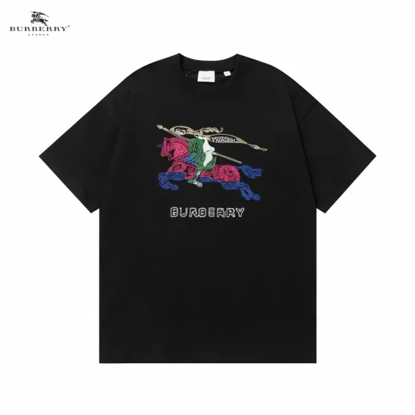 【BURBERRY 公式旗艦店】バーバリー Tシャツ ご好評に付き再入荷 250211 【BURBERRY 公式旗艦店】バーバリー Tシャツ ご好評に付き再入荷 250211