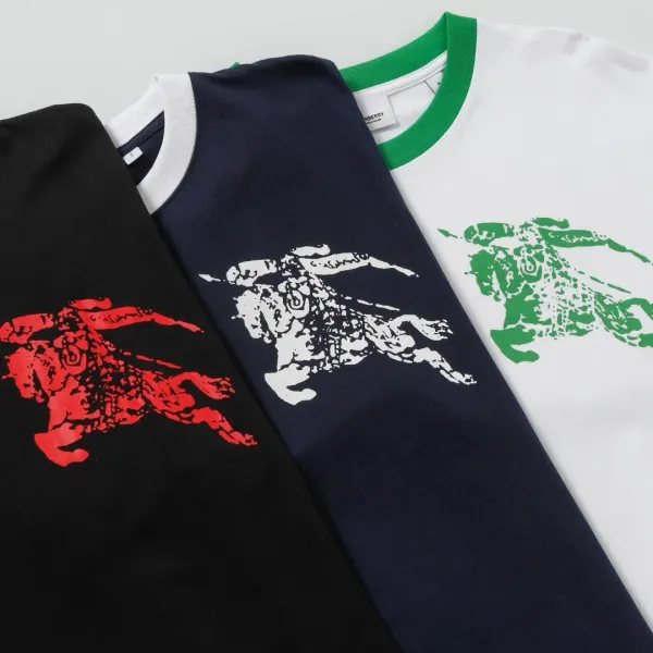 【BURBERRY 公式旗艦店】バーバリー Tシャツ ご好評に付き再入荷 250211 【BURBERRY 公式旗艦店】バーバリー Tシャツ ご好評に付き再入荷 250211