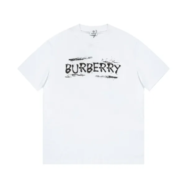 【BURBERRY 公式旗艦店】バーバリー Tシャツ ご好評に付き再入荷 250211 【BURBERRY 公式旗艦店】バーバリー Tシャツ ご好評に付き再入荷 250211