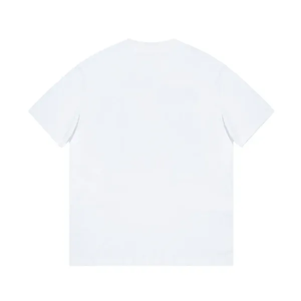 【BURBERRY 公式旗艦店】バーバリー Tシャツ ご好評に付き再入荷 250211 【BURBERRY 公式旗艦店】バーバリー Tシャツ ご好評に付き再入荷 250211