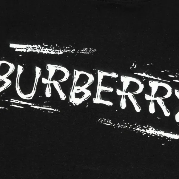 【BURBERRY 公式旗艦店】バーバリー Tシャツ ご好評に付き再入荷 250211 【BURBERRY 公式旗艦店】バーバリー Tシャツ ご好評に付き再入荷 250211