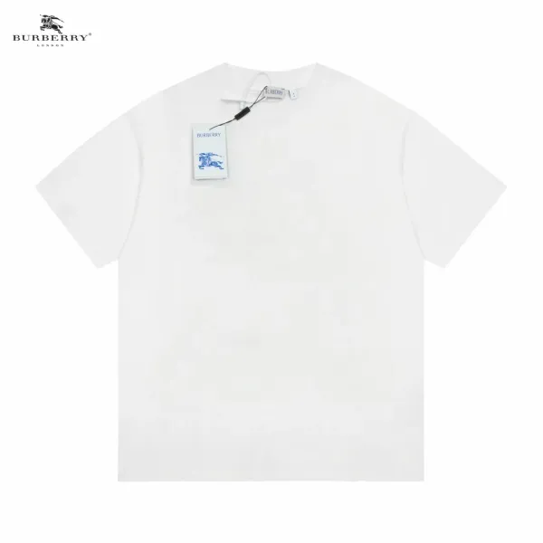 【BURBERRY 公式旗艦店】バーバリー Tシャツ ご好評に付き再入荷 250211 【BURBERRY 公式旗艦店】バーバリー Tシャツ ご好評に付き再入荷 250211