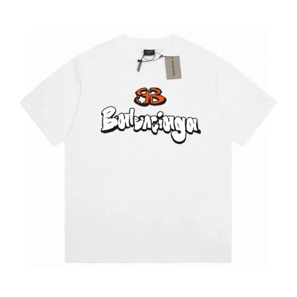 【BALENCIAGA 公式旗艦店】 バレンシアガ Tシャツご好評に付き再入荷!250210 【BALENCIAGA 公式旗艦店】 バレンシアガ Tシャツご好評に付き再入荷!250210