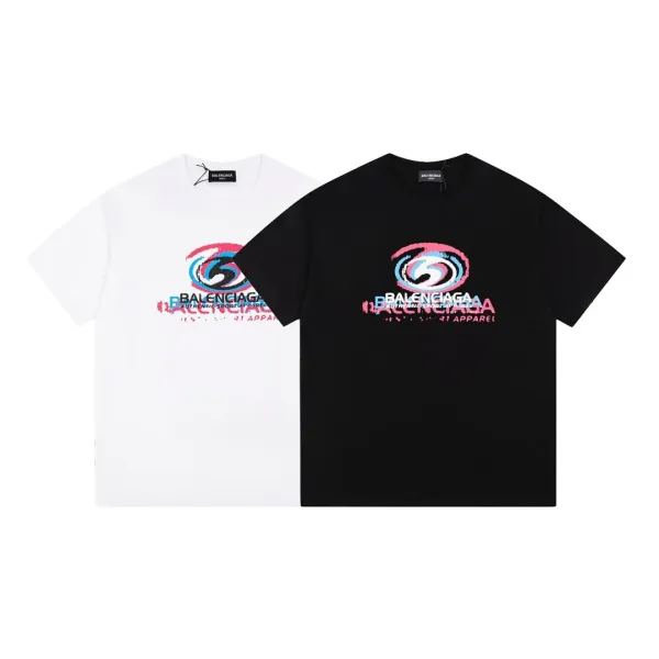 【BALENCIAGA 公式旗艦店】 バレンシアガ Tシャツご好評に付き再入荷!250210 【BALENCIAGA 公式旗艦店】 バレンシアガ Tシャツご好評に付き再入荷!250210