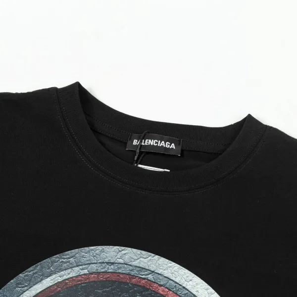 【BALENCIAGA 公式旗艦店】 バレンシアガ Tシャツご好評に付き再入荷! 250210 【BALENCIAGA 公式旗艦店】 バレンシアガ Tシャツご好評に付き再入荷! 250210