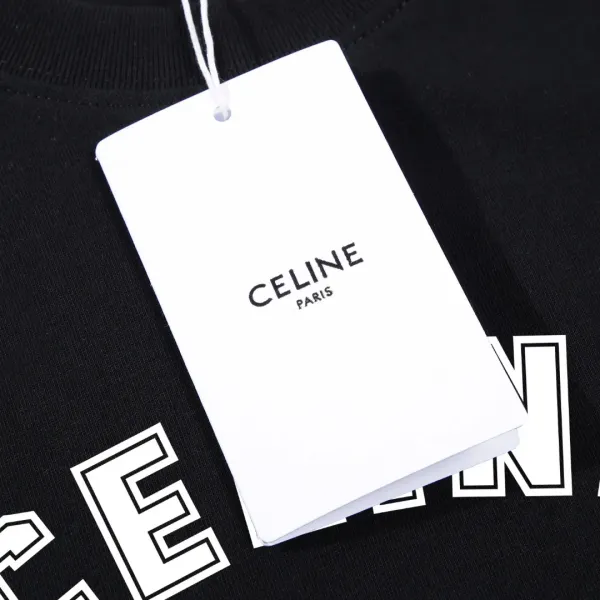 【CELINE 公式旗艦店】セリーヌ Tシャツ ご好評に付き再入荷! 250217 【CELINE 公式旗艦店】セリーヌ Tシャツ ご好評に付き再入荷! 250217