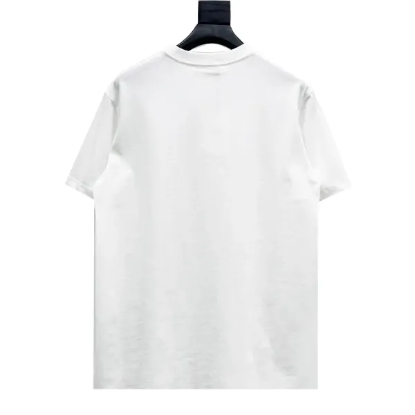 【CELINE 公式旗艦店】セリーヌ Tシャツ ご好評に付き再入荷! 250217 【CELINE 公式旗艦店】セリーヌ Tシャツ ご好評に付き再入荷! 250217