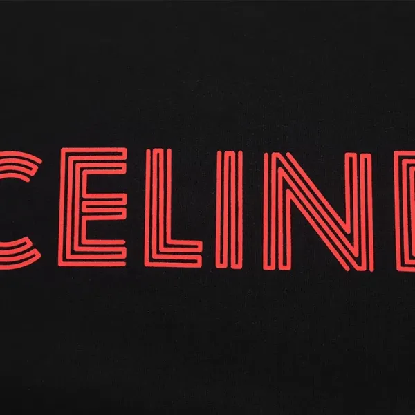 【CELINE 公式旗艦店】セリーヌ Tシャツ ご好評に付き再入荷! 【CELINE 公式旗艦店】セリーヌ Tシャツ ご好評に付き再入荷!