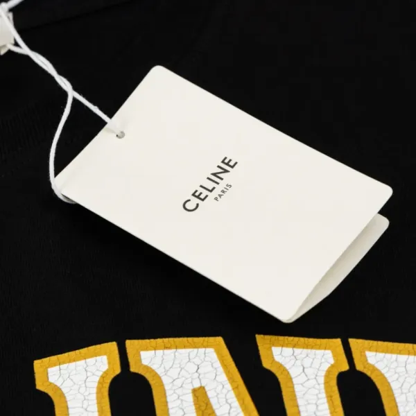 【CELINE  公式旗艦店】セリーヌ  Tシャツ ご好評に付き再入荷！
