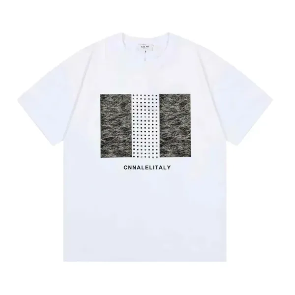 【CELINE 公式旗艦店】セリーヌ Tシャツ ご好評に付き再入荷! 【CELINE 公式旗艦店】セリーヌ Tシャツ ご好評に付き再入荷!