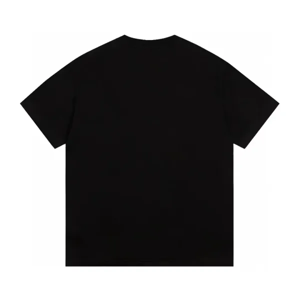 【CELINE 公式旗艦店】セリーヌ Tシャツ ご好評に付き再入荷! 【CELINE 公式旗艦店】セリーヌ Tシャツ ご好評に付き再入荷!