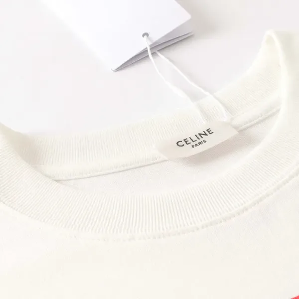 【CELINE 公式旗艦店】セリーヌ Tシャツ ご好評に付き再入荷! 【CELINE 公式旗艦店】セリーヌ Tシャツ ご好評に付き再入荷!