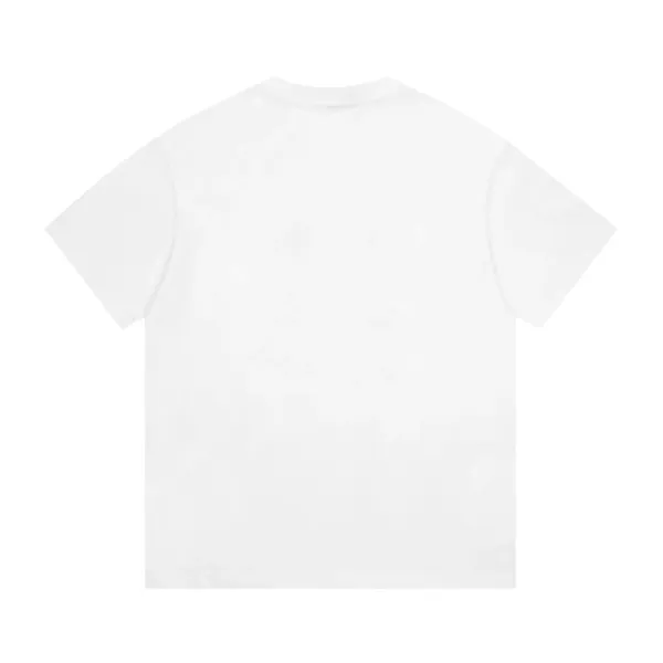 【CELINE 公式旗艦店】セリーヌ Tシャツ ご好評に付き再入荷! 【CELINE 公式旗艦店】セリーヌ Tシャツ ご好評に付き再入荷!