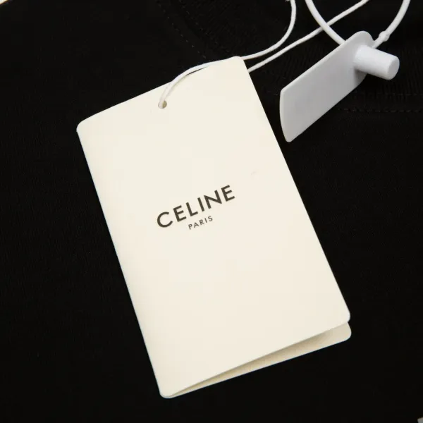 【CELINE 公式旗艦店】セリーヌ Tシャツ ご好評に付き再入荷! 【CELINE 公式旗艦店】セリーヌ Tシャツ ご好評に付き再入荷!