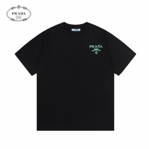 【PRADA 公式旗艦店】プラダ Tシャツご好評に付き再入荷! 250213 【PRADA 公式旗艦店】プラダ Tシャツご好評に付き再入荷! 250213