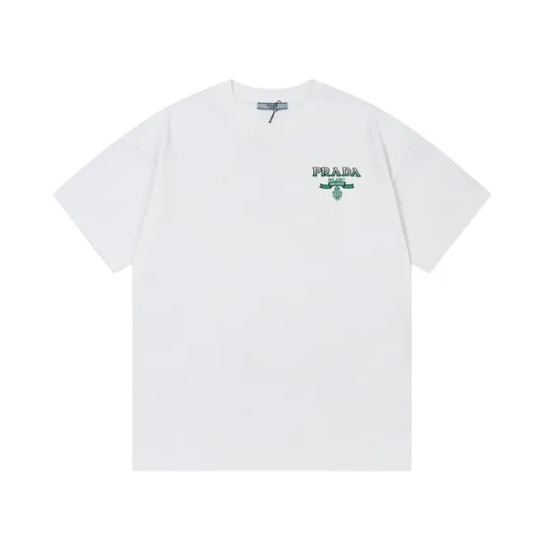 【PRADA 公式旗艦店】プラダ Tシャツご好評に付き再入荷! 250213 【PRADA 公式旗艦店】プラダ Tシャツご好評に付き再入荷! 250213