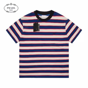 【PRADA 公式旗艦店】プラダ Tシャツご好評に付き再入荷! 250213 【PRADA 公式旗艦店】プラダ Tシャツご好評に付き再入荷! 250213