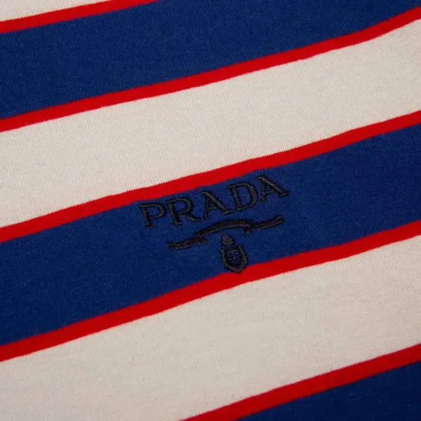 【PRADA 公式旗艦店】プラダ    Tシャツご好評に付き再入荷！ 250213