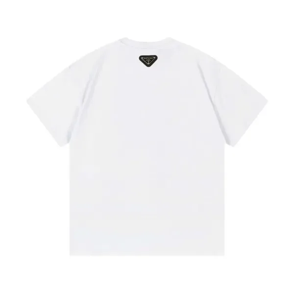 【PRADA 公式旗艦店】プラダ Tシャツご好評に付き再入荷! 250213 【PRADA 公式旗艦店】プラダ Tシャツご好評に付き再入荷! 250213