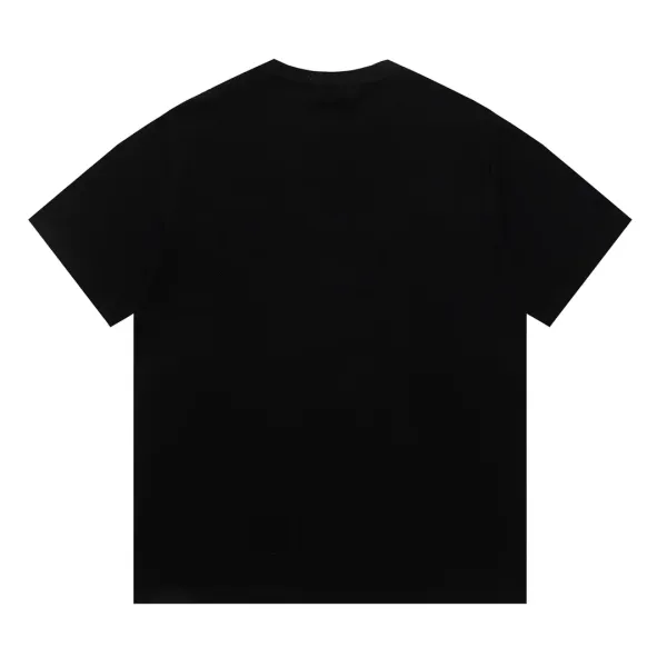 【PRADA 公式旗艦店】プラダ Tシャツご好評に付き再入荷! 【PRADA 公式旗艦店】プラダ Tシャツご好評に付き再入荷!