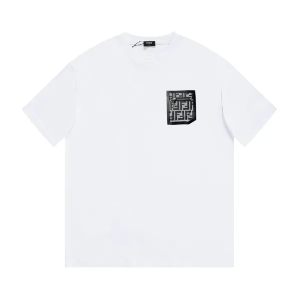【FENDI公式旗艦店】フェンディ Tシャツ ご好評に付き再入荷! 250214 【FENDI公式旗艦店】フェンディ Tシャツ ご好評に付き再入荷! 250214