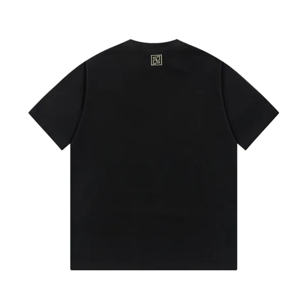 【FENDI公式旗艦店】フェンディ Tシャツ ご好評に付き再入荷! 250214 【FENDI公式旗艦店】フェンディ Tシャツ ご好評に付き再入荷! 250214