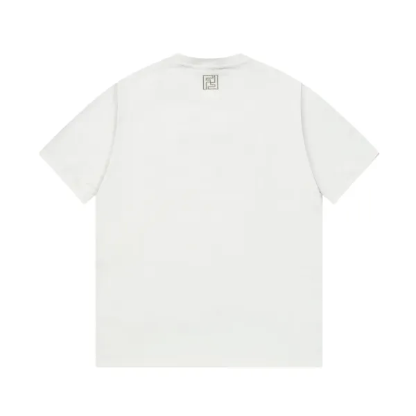 【FENDI公式旗艦店】フェンディ Tシャツ ご好評に付き再入荷! 250214 【FENDI公式旗艦店】フェンディ Tシャツ ご好評に付き再入荷! 250214