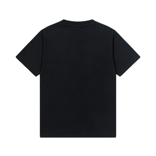 【FENDI公式旗艦店】フェンディ Tシャツ ご好評に付き再入荷! 250214 【FENDI公式旗艦店】フェンディ Tシャツ ご好評に付き再入荷! 250214