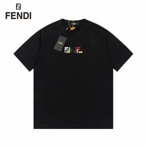 【FENDI公式旗艦店】フェンディ Tシャツ ご好評に付き再入荷! 250214 【FENDI公式旗艦店】フェンディ Tシャツ ご好評に付き再入荷! 250214