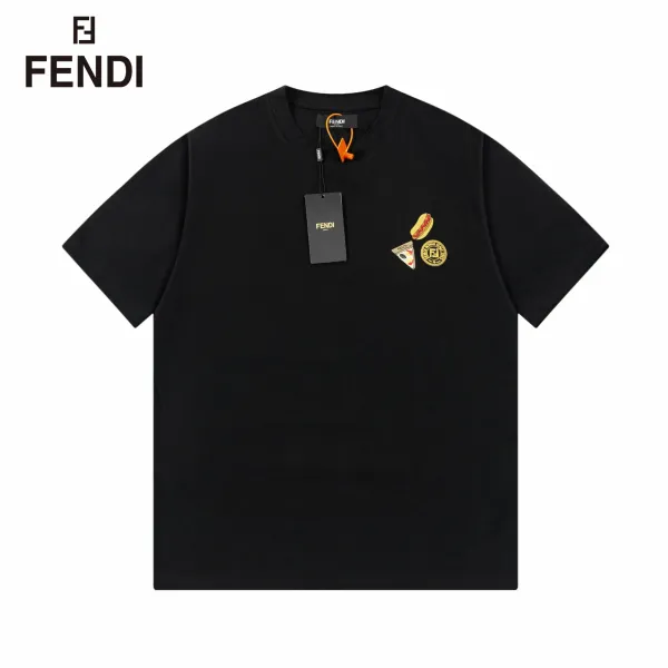 【FENDI公式旗艦店】フェンディ Tシャツ ご好評に付き再入荷! 250214 【FENDI公式旗艦店】フェンディ Tシャツ ご好評に付き再入荷! 250214