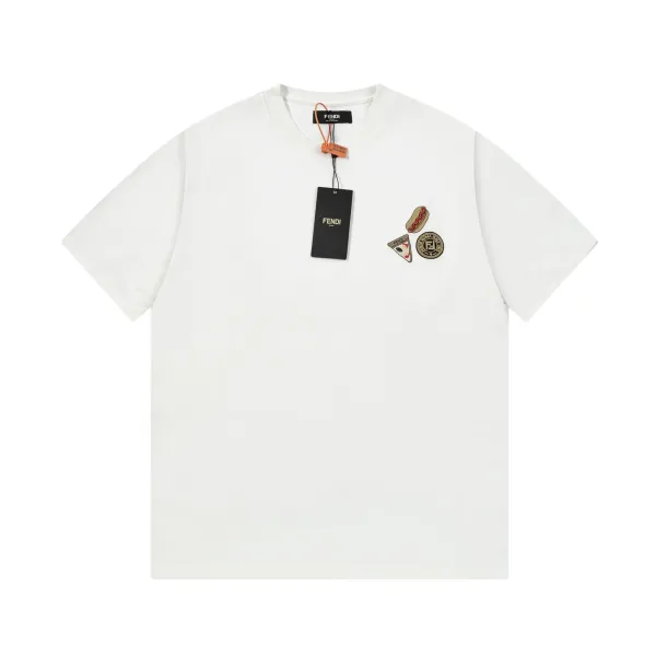 【FENDI公式旗艦店】フェンディ Tシャツ ご好評に付き再入荷! 250214 【FENDI公式旗艦店】フェンディ Tシャツ ご好評に付き再入荷! 250214