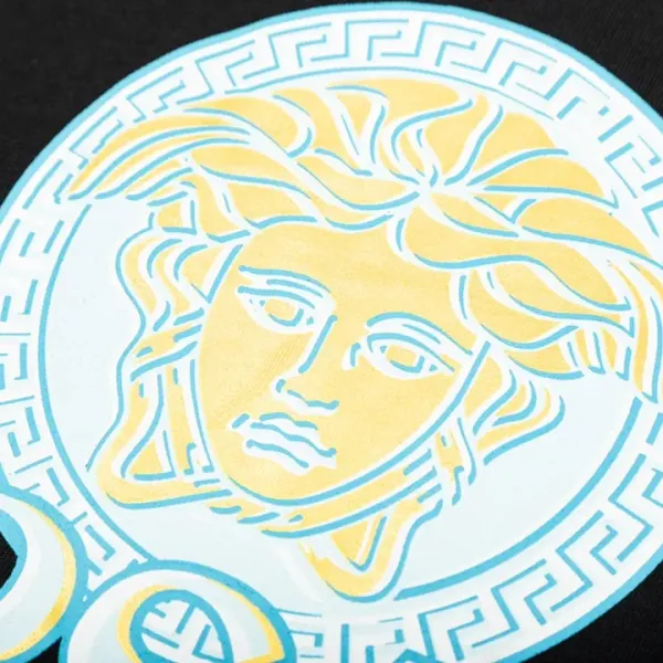 【VERSACE 公式旗艦店】ヴェルサーチ Tシャツ ご好評に付き再入荷!250218 【VERSACE 公式旗艦店】ヴェルサーチ Tシャツ ご好評に付き再入荷!250218