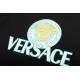 【VERSACE 公式旗艦店】ヴェルサーチ Tシャツ ご好評に付き再入荷!250218 【VERSACE 公式旗艦店】ヴェルサーチ Tシャツ ご好評に付き再入荷!250218